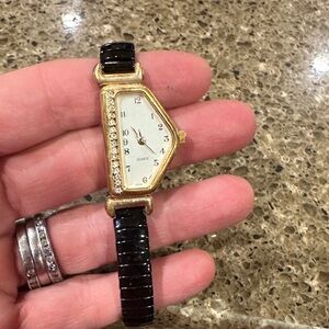 Vintage Collezio Gold and Black Quartz Watch with Rhinestones